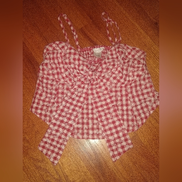 Red Checkered Crop - Picture 1 of 1